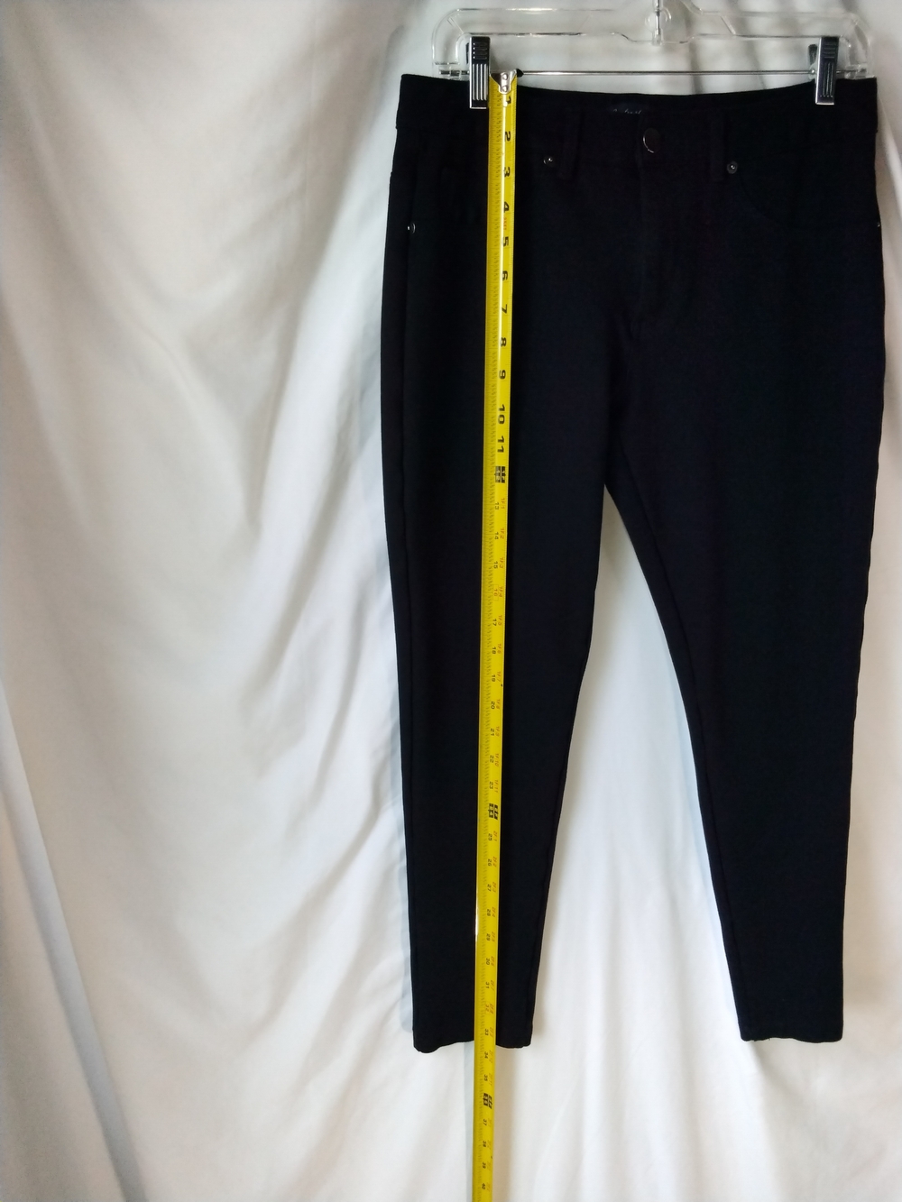 Classic Black Skinny Pants - Picture 4 of 12